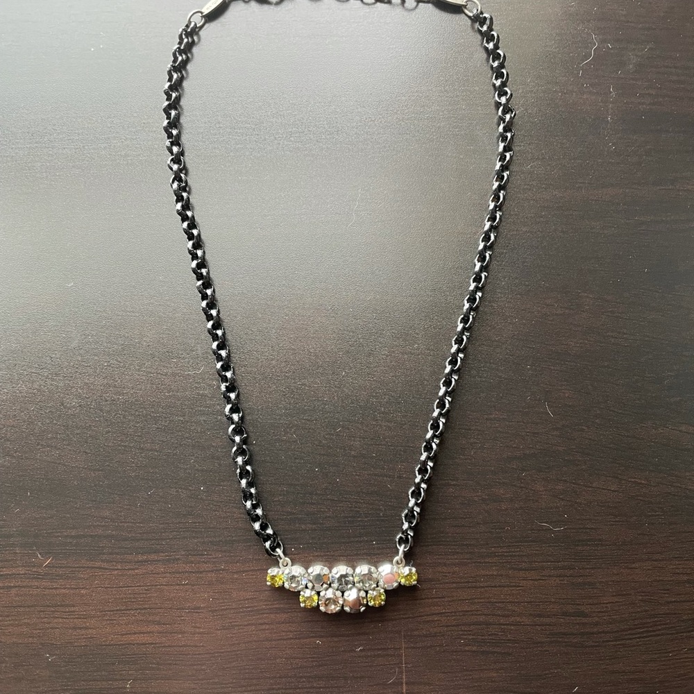 **AUTHENTIC** Sabika Fantasy Travel Necklace set